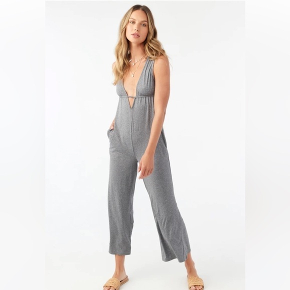 🔆O’NEILL🔆 IRYNA JUMPSUIT ROMPER PLANTS STRETCHY COMFORTABLE - Picture 9 of 16